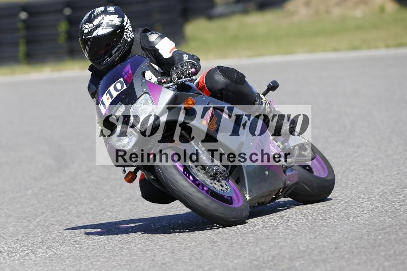 Archiv-2025/48 25.08.2025 Cornu Master School ADR/rot-rouge/110